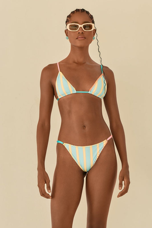 Amelia TOP Essential